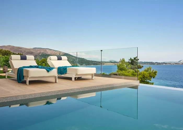 Alkyonides Plumage Villa *