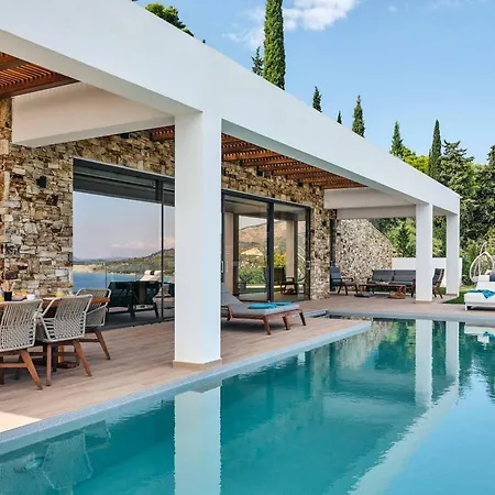 Alkyonides Plumage * Marathiás